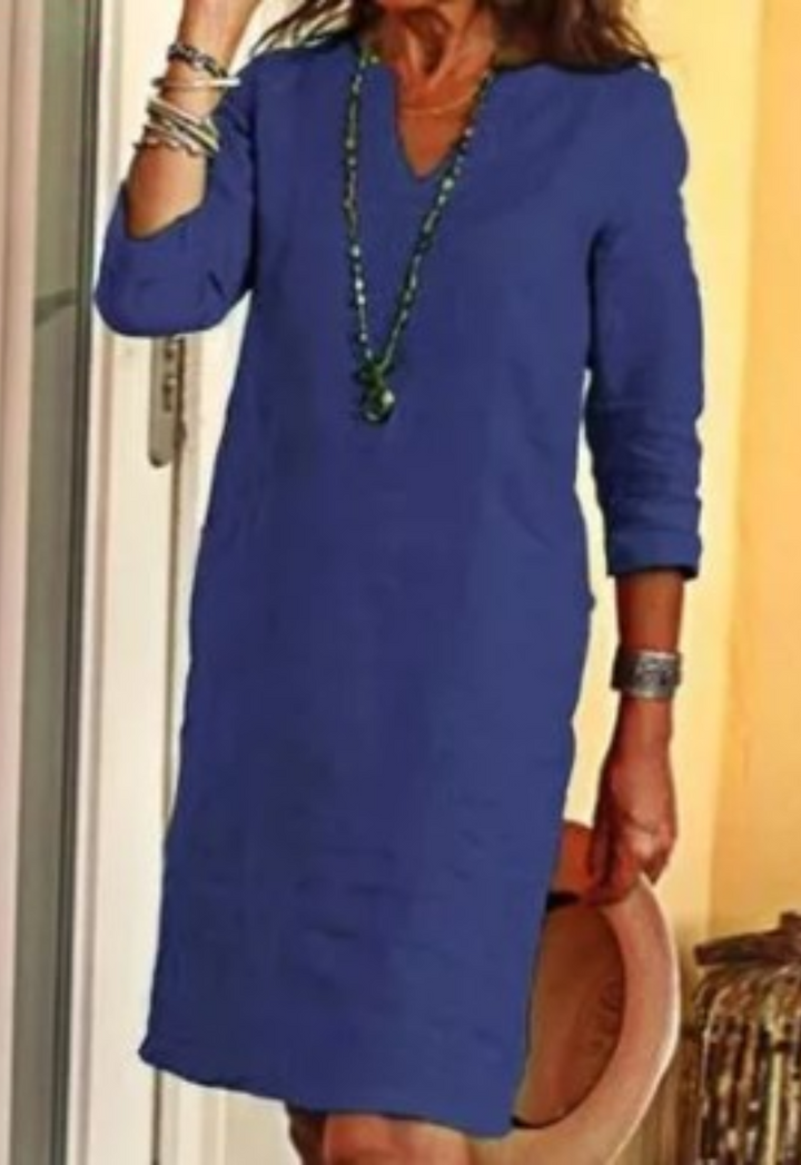 Freja | Sleek V-Neck Dress