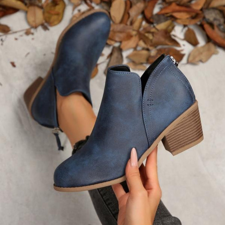 Evelyn | Chic V-Style Ankle Boots