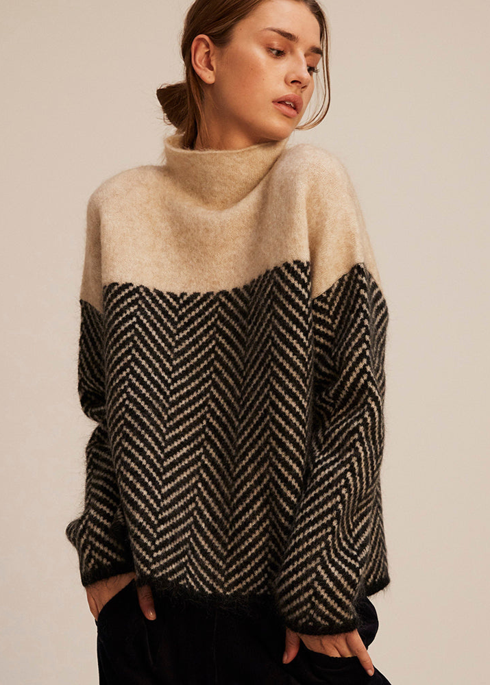 Corina | Stylish Cozy Sweater