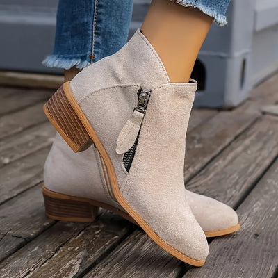 Lori | Stylish Side-Zip Boots