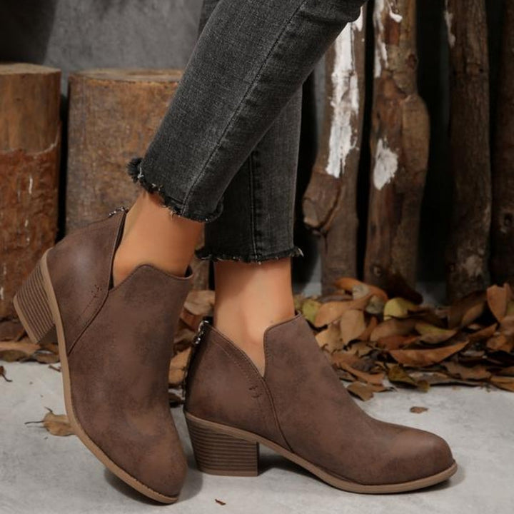Evelyn | Chic V-Style Ankle Boots