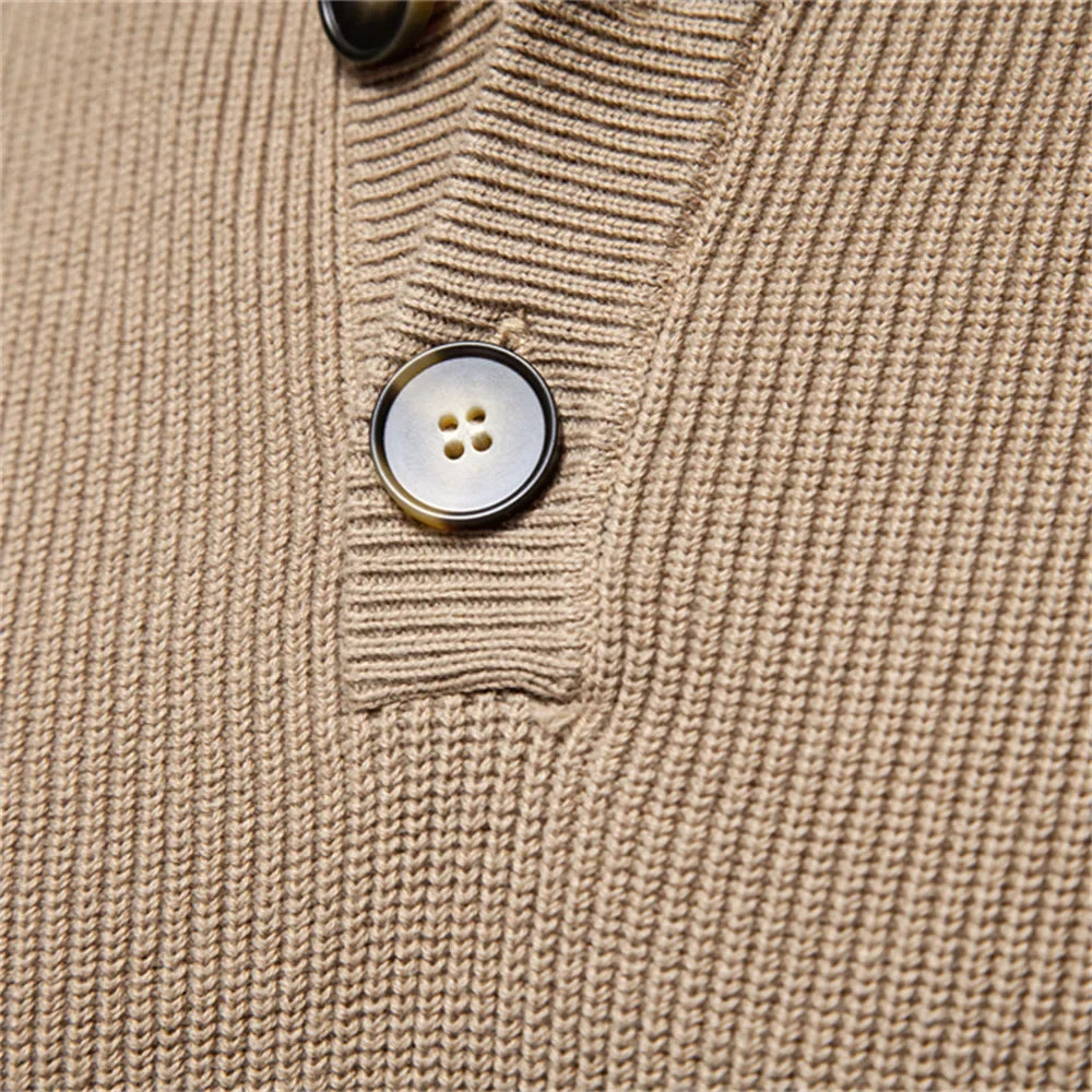 Mayfair | Men's jumper with button design